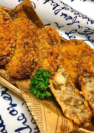 肉ごろり♪肉じゃが風味甘辛コロッケ-レシピのメイン写真