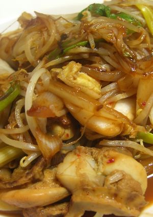 ご飯がすすむ！イカと野菜のキムチ炒め-レシピのメイン写真