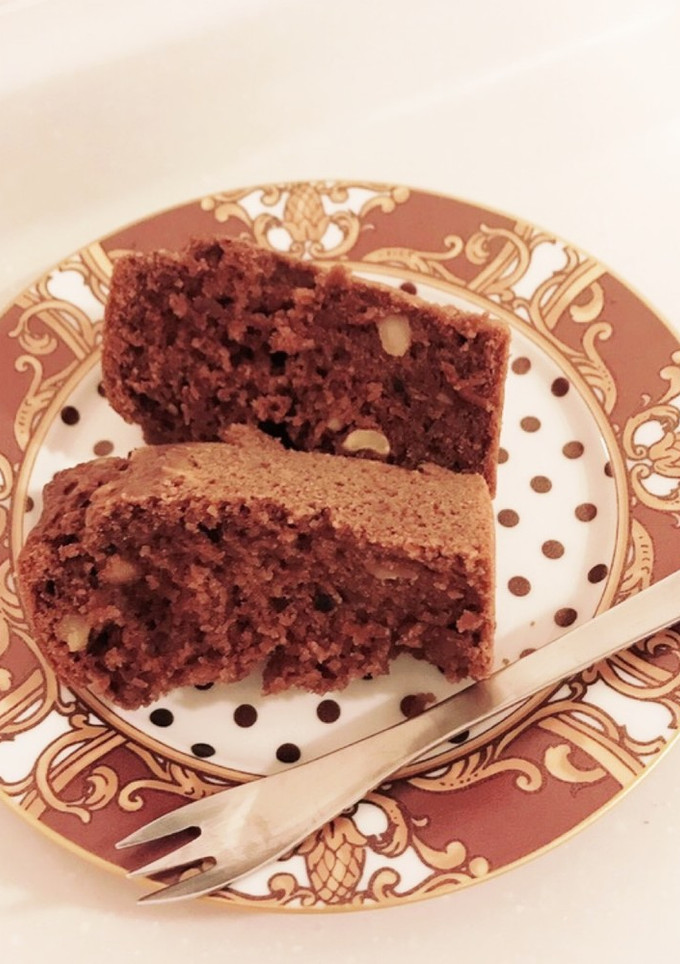 シフォン型　ナッツとココアの米粉ケーキ-レシピのメイン写真