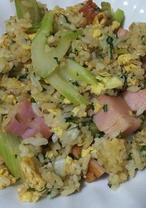 セロリ炒飯-レシピのメイン写真