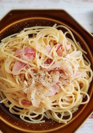 ベーコン玉ねぎのコンソメバター醤油パスタ-レシピのメイン写真
