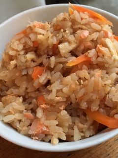 シンプル☆鮭の炊き込みご飯-レシピのメイン写真