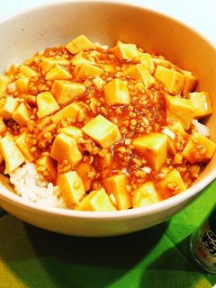 残った鶏そぼろをリメイク!麻婆丼-レシピのメイン写真