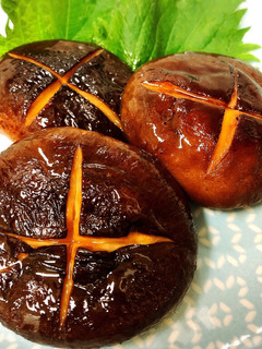 バタポン味♪超簡単♪しいたけのステーキ-レシピのメイン写真