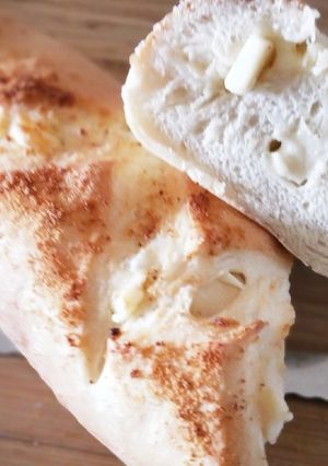 ★ごろっとチーズのフランスパン★-レシピのメイン写真