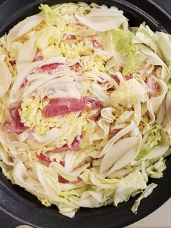 白菜・豚肉・餃子の皮のミルフィーユ鍋-レシピのメイン写真