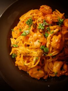 プロ直伝!エビと茸のトマトクリームパスタ-レシピのメイン写真