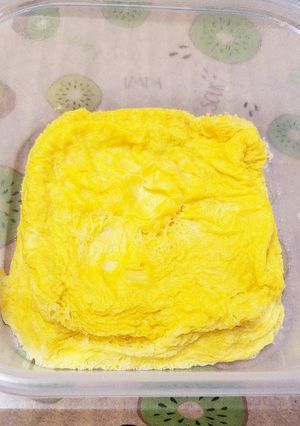 【手づかみ離乳食】レンジで簡単！卵焼き-レシピのメイン写真