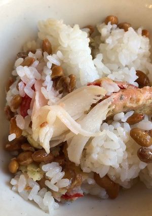 納豆とカニカマ天の混ぜご飯-レシピのメイン写真