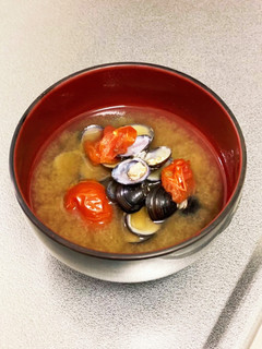 しじみとミニトマトの味噌汁-レシピのメイン写真