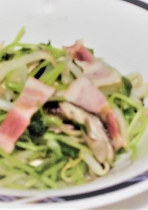 簡単時短！豆苗とベーコンのヘルシー温野菜-レシピのメイン写真
