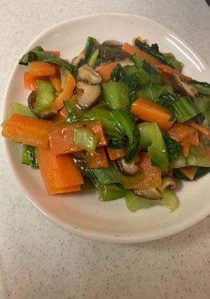 青梗菜と椎茸にんじんのトロミ炒め-レシピのメイン写真