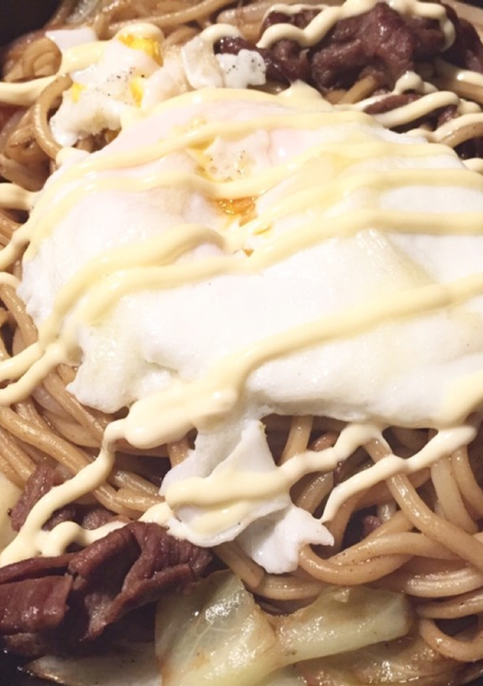 簡単、目玉焼き焼きそば-レシピのメイン写真