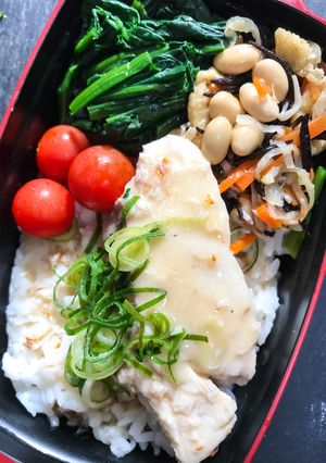 寒平目白煮弁当のご紹介-レシピのメイン写真