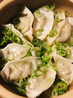 レトルト●鍋ののこりの出汁でスープ餃子-レシピのメイン写真