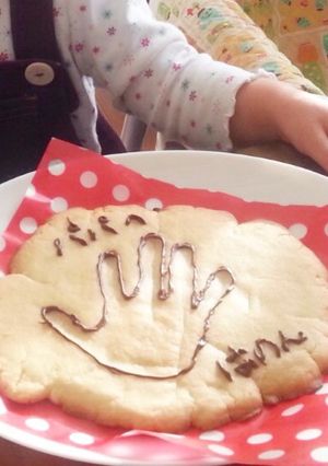 手形クッキー　赤ちゃんと作れます-レシピのメイン写真