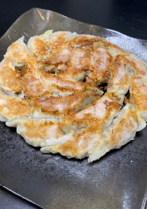 夫の好物！自慢の餃子-レシピのメイン写真