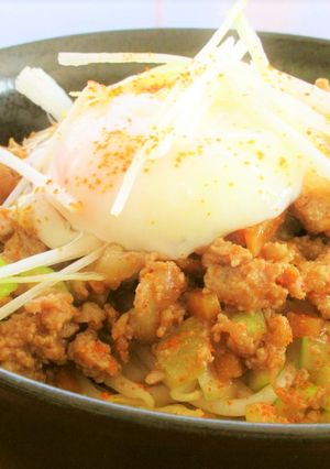 豚ひき肉と白ねぎの辛味まぜそば-レシピのメイン写真