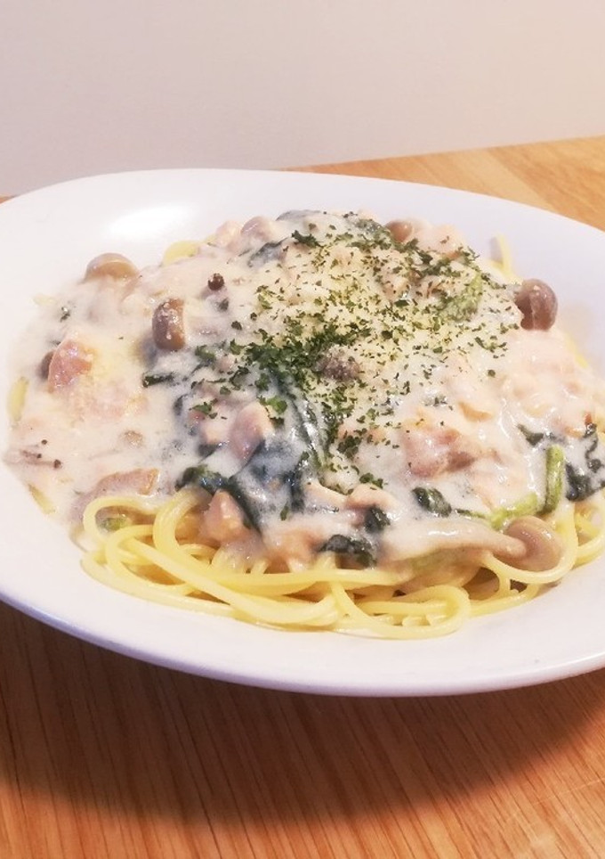 鮭とほうれん草ときのこのクリームパスタ-レシピのメイン写真