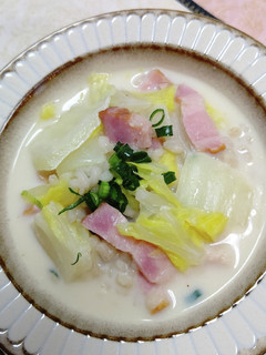 白菜ベーコンもち麦入り豆乳スープ-レシピのメイン写真