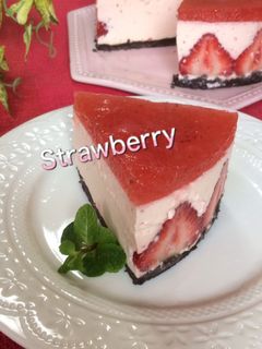 ストロベリーレアチーズケーキ-レシピのメイン写真