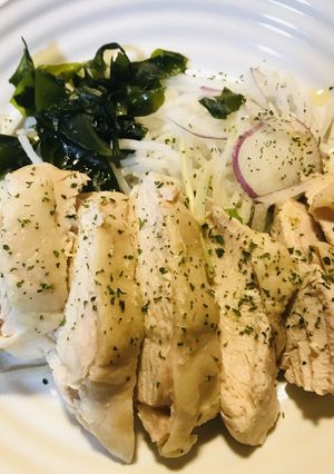 鶏むね肉の丸煮●オリーブ油＆レモンドレ-レシピのメイン写真