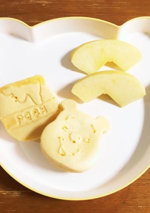 ダイソーのシリコン型で離乳食蒸しパン♡-レシピのメイン写真