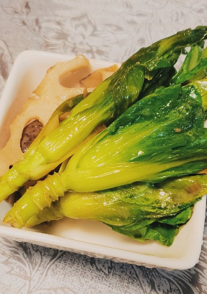 チンゲン菜と蓮根の中華風炒め-レシピのメイン写真