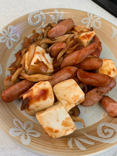 ウィンナーとしめじ、豆腐のケチャップ炒め-レシピのメイン写真