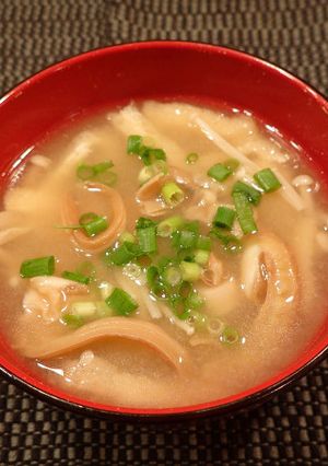 ホッキ貝の耳と貝柱の味噌汁-レシピのメイン写真