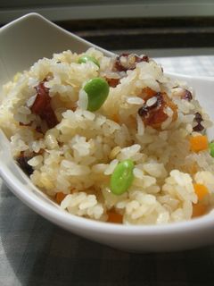 炊飯器で簡単♪たこと枝豆のピラフ-レシピのメイン写真