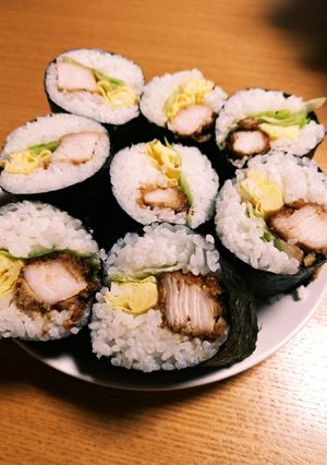 みそチキンカツを使った恵方巻き-レシピのメイン写真
