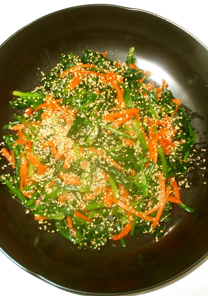基本のほうれん草と人参の胡麻和え♪簡単-レシピのメイン写真