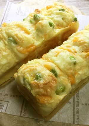 チェダーチーズと枝豆のちぎりパン♪-レシピのメイン写真