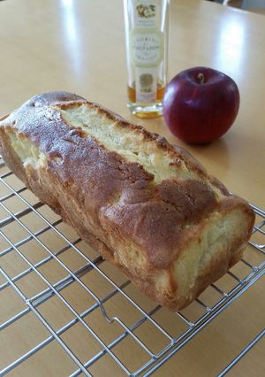 ふんわり リンゴとクルミのパウンドケーキ-レシピのメイン写真