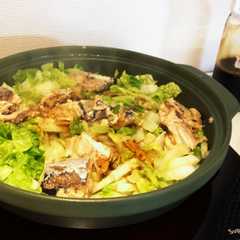 รูปของ 2ステップ！簡単★白菜と鯖缶の蒸し煮