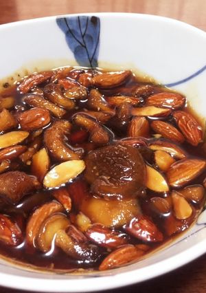 椎茸の軸とアーモンドの佃煮-レシピのメイン写真
