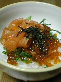 鮭といくらの親子丼-レシピのメイン写真