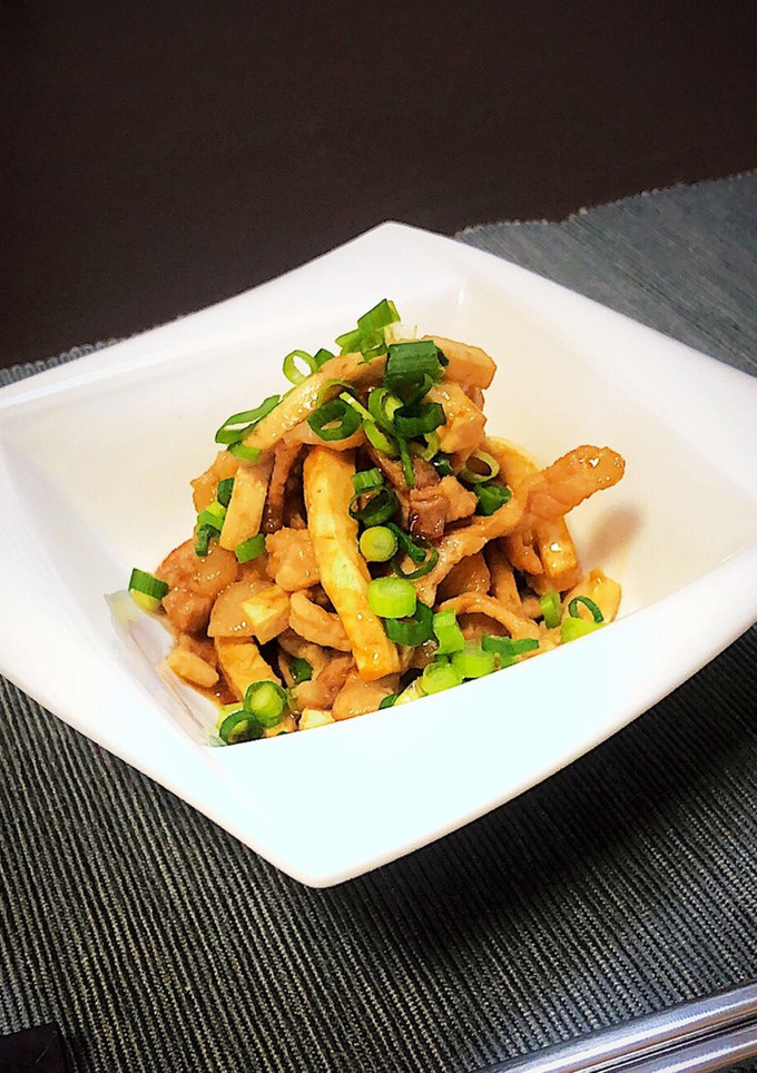 細切り豆腐と豚肉のごま油炒め-レシピのメイン写真