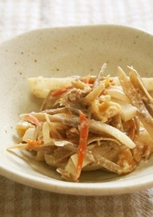 ごぼうのきんぴらリメイク！大根とクルミで-レシピのメイン写真