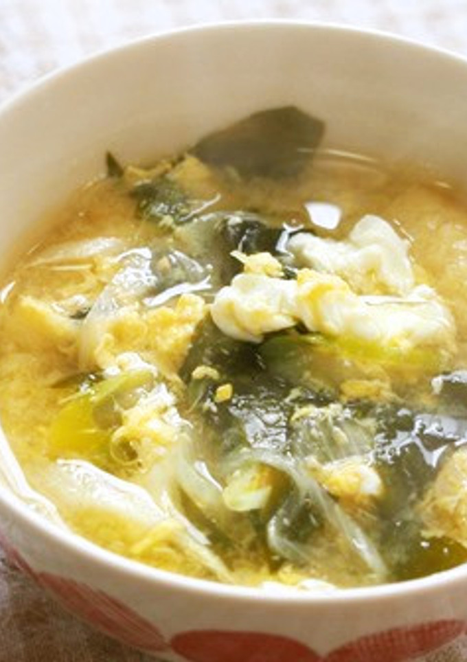 卵とワカメの味噌汁♪ふわふわ卵♪-レシピのメイン写真