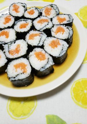 恵方巻☆サーモンだけの子供用巻き寿司-レシピのメイン写真