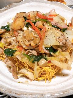 冷蔵庫の残り物で栄養たっぷり皿うどん♡-レシピのメイン写真