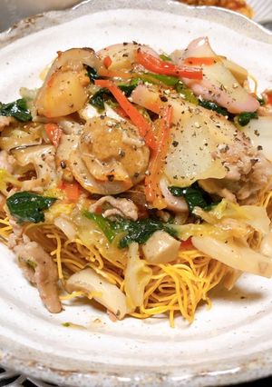 冷蔵庫の残り物で栄養たっぷり皿うどん♡-レシピのメイン写真