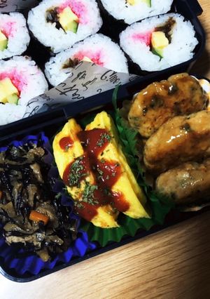 娘のお弁当　巻き寿司弁当-レシピのメイン写真