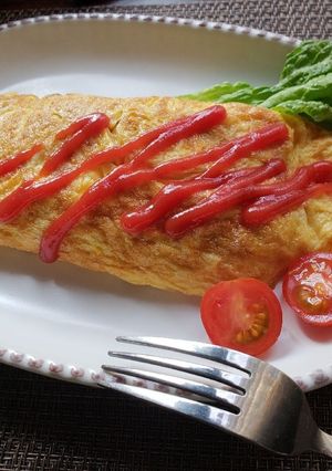 キャベツトマト豚チーズの中ふわオムレツ-レシピのメイン写真