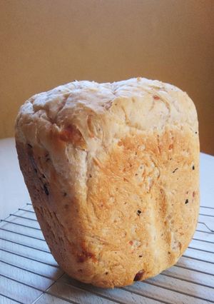 ウインナーとチーズのごはんパン＊HB-レシピのメイン写真