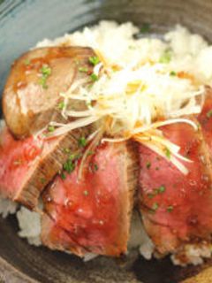 ステーキ丼-レシピのメイン写真