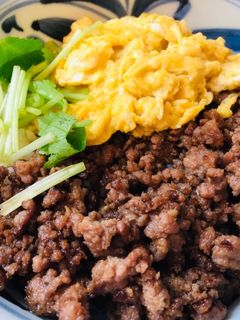 そぼろ丼-レシピのメイン写真