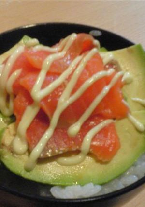 ｻｰﾓﾝの簡単ｶﾘﾌｫﾙﾆｱ丼☆-レシピのメイン写真